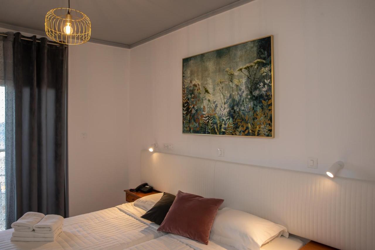 Sea Breeze Hotel Masticharion Exteriör bild