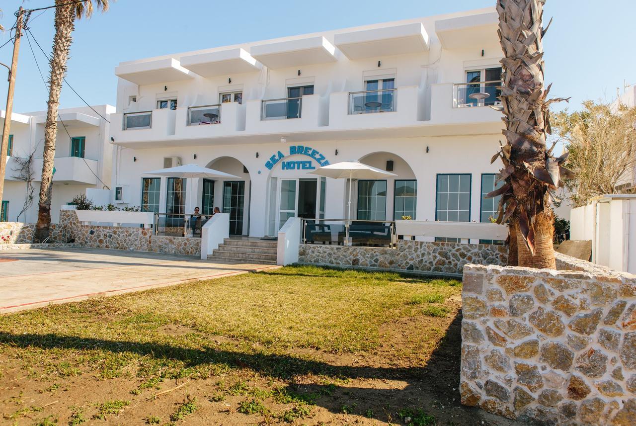 Sea Breeze Hotel Masticharion Exteriör bild